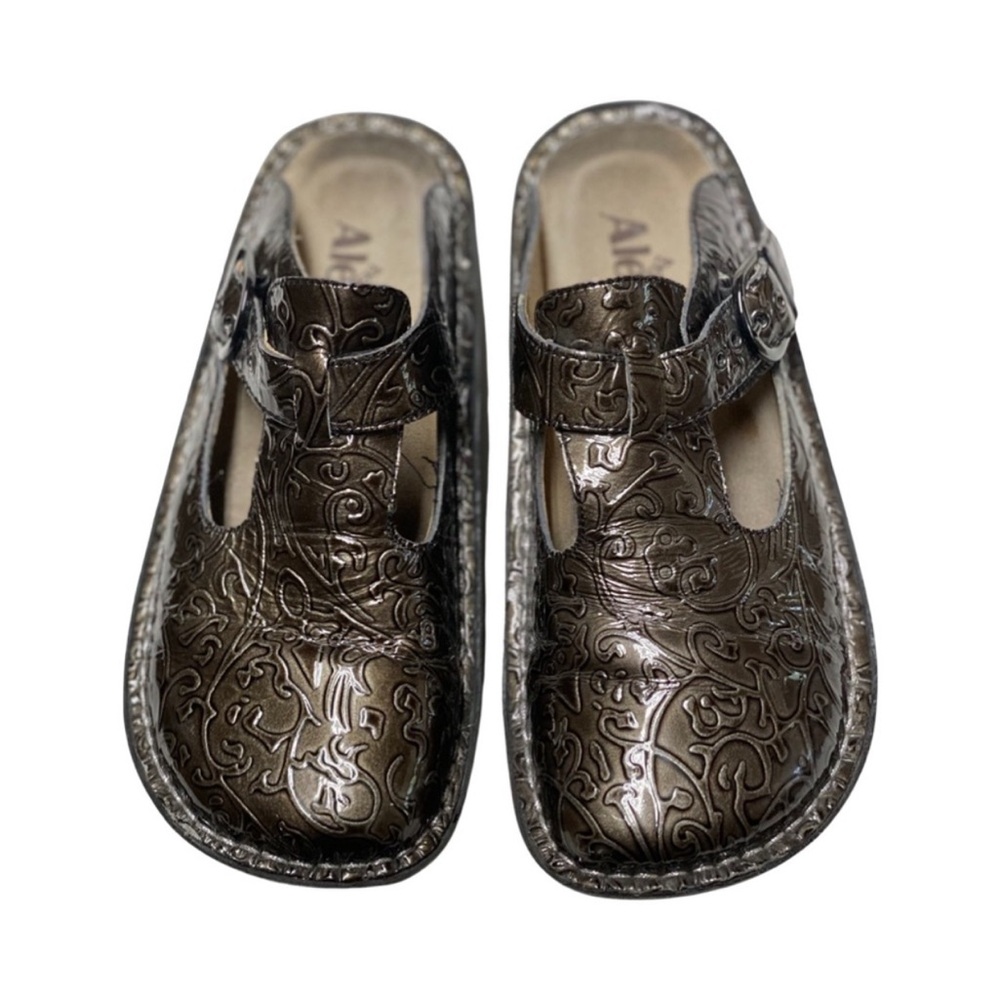 Alegria ALG-511 Pewter Embossed Patent Leather Slip On Mules Clogs Sz 6.5